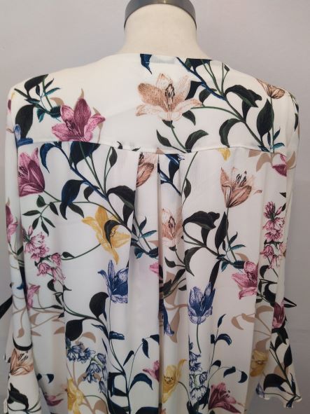 Kukkapaita - Image 2