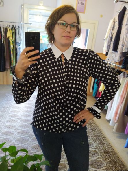 Pallo -kauluspaita - Image 2